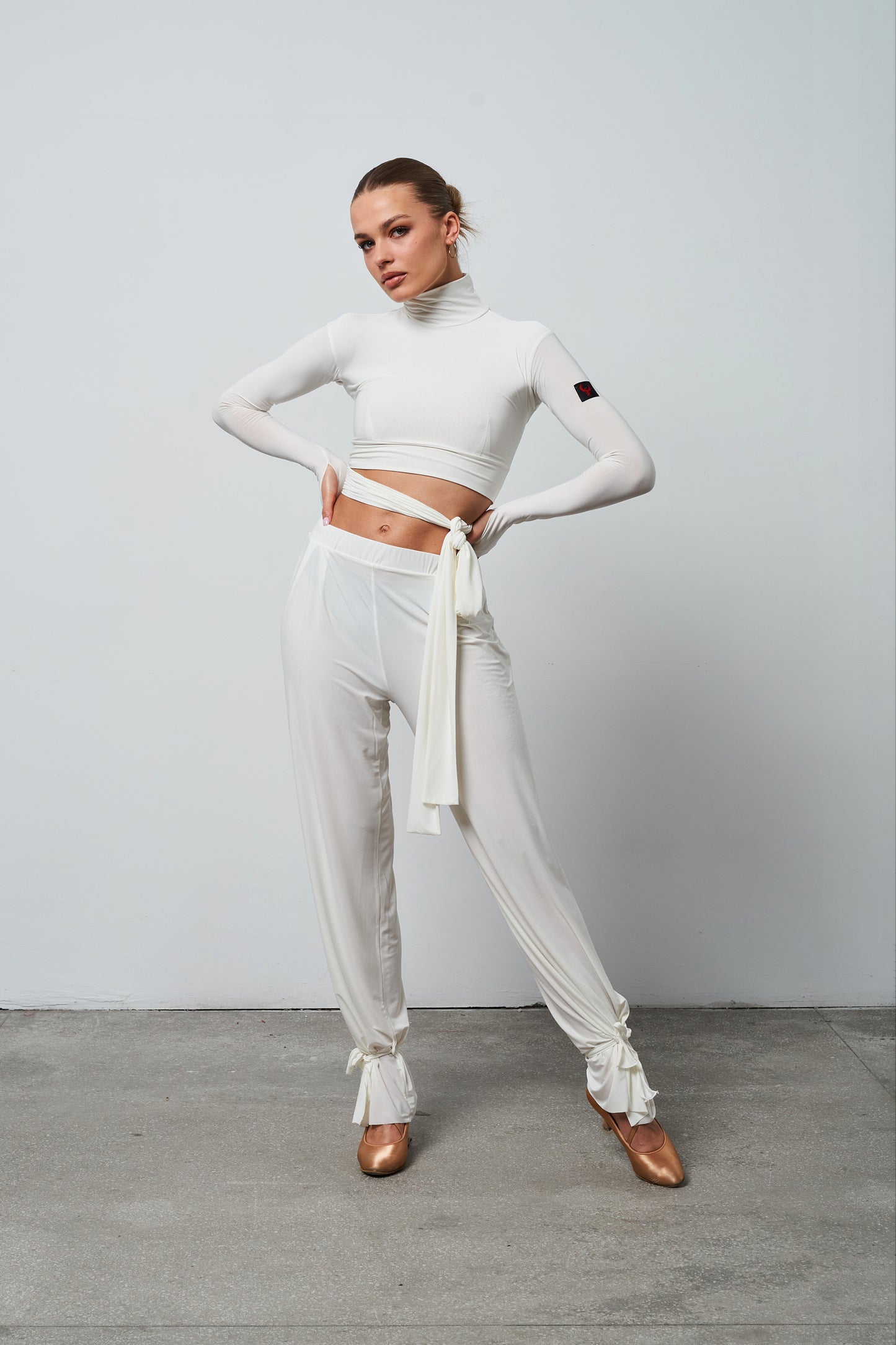 "CLASSIC" trousers