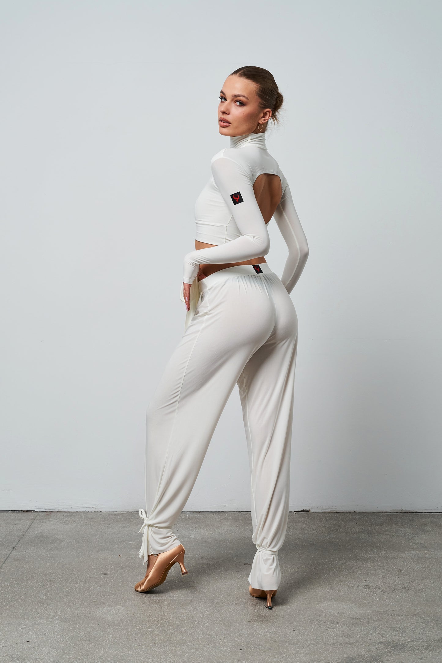 "CLASSIC" trousers